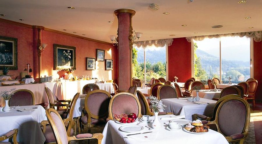 Hotel Riu Fluvia Olot Exteriör bild